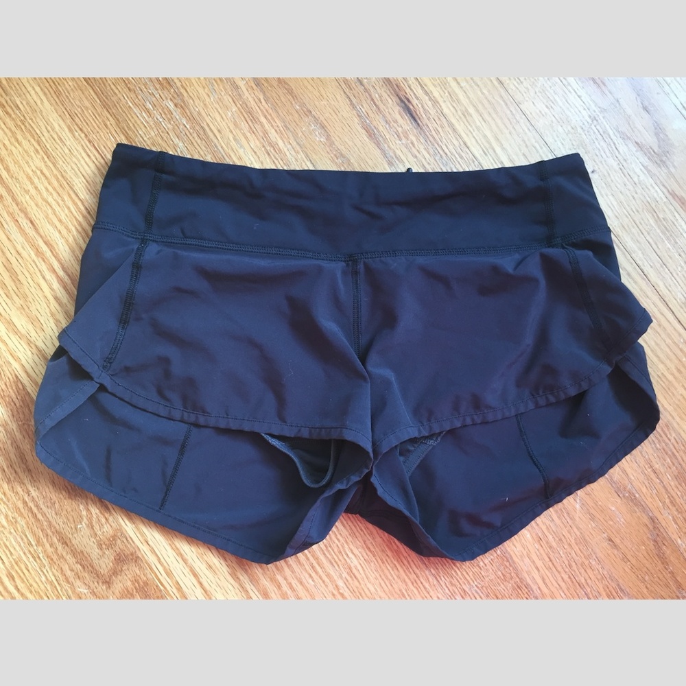 Lululemon booty shorts